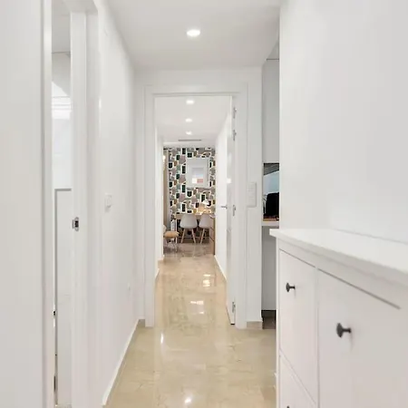 아파트 Apartamento En Primera Linea De Golf Con Piscina - Los Cartujanos 4 2 B