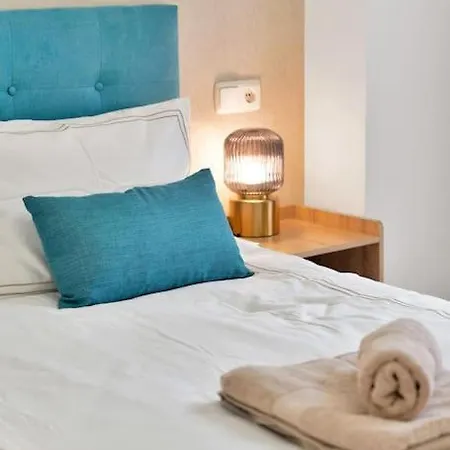 아파트 Apartamento En Primera Linea De Golf Con Piscina - Los Cartujanos 4 2 B