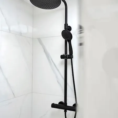 아파트 Apartamento En Primera Linea De Golf Con Piscina - Los Cartujanos 4 2 B