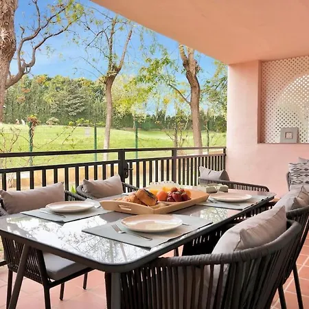 Apartment Apartamento En Primera Linea De Golf Con Piscina - Los Cartujanos 4 2 B Marbella