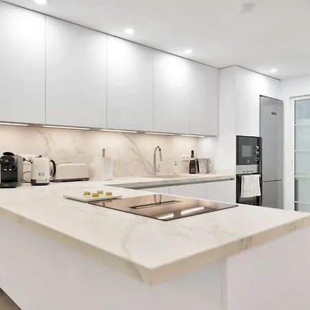 Apartamento En Primera Linea De Golf Con Piscina - Los Cartujanos 4 2 B Marbella