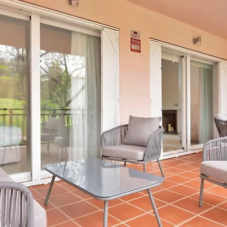 Apartamento En Primera Linea De Golf Con Piscina - Los Cartujanos 4 2 B Apartment