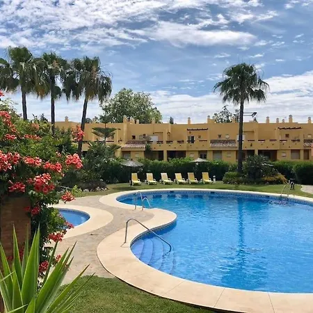 Apartamento En Primera Linea De Golf Con Piscina - Los Cartujanos 4 2 B *